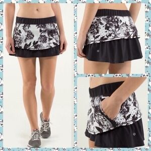 Lululemon In A Flash‎ Skirt 2-way Stretch Brisk Bloom Black White Tennis Workout